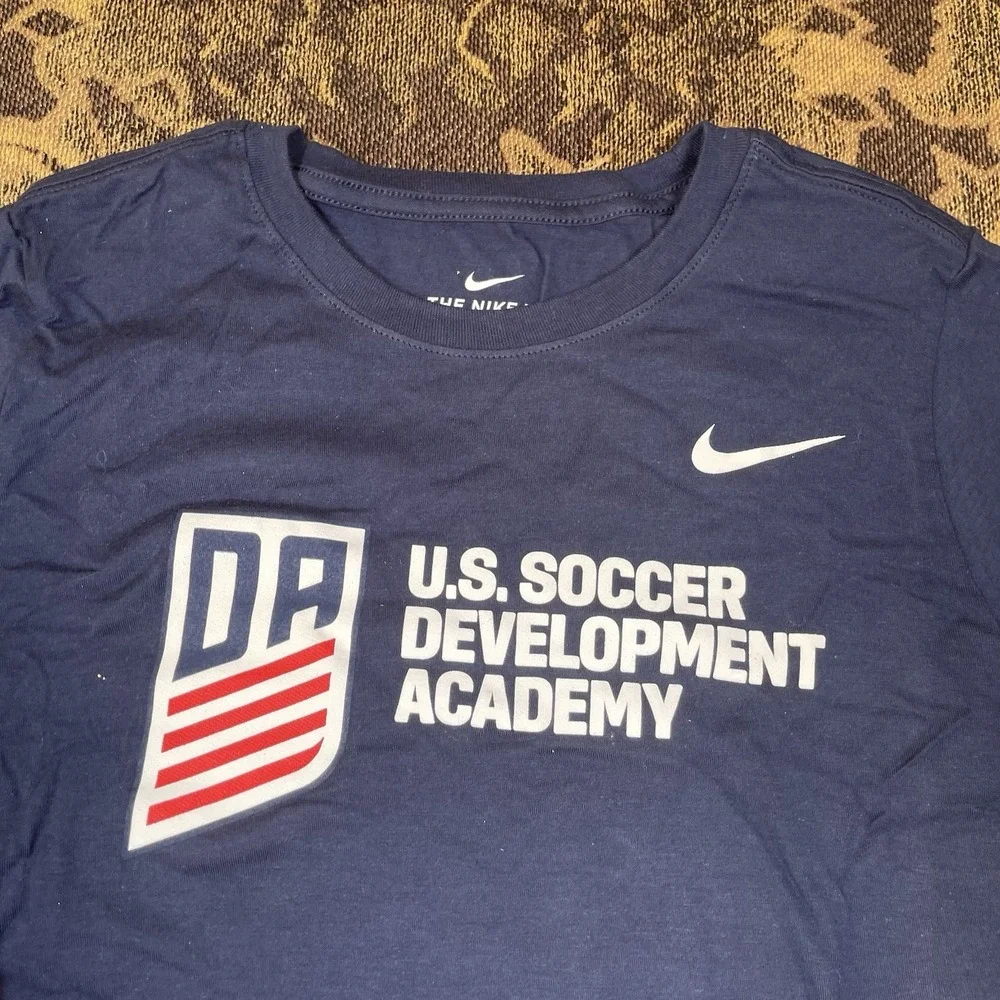 Nike US Soccer Development Academy Long Sleeve T Shirt Youth Size XL New